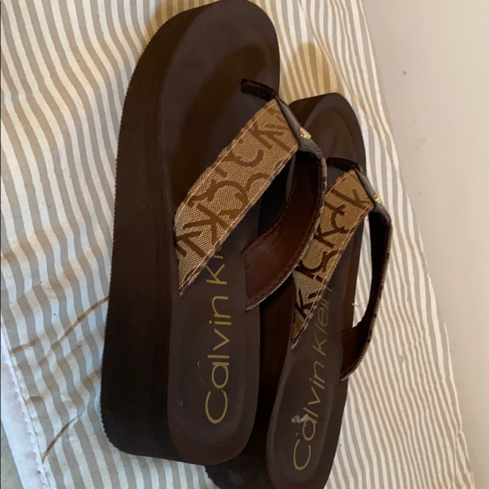 Flip flops